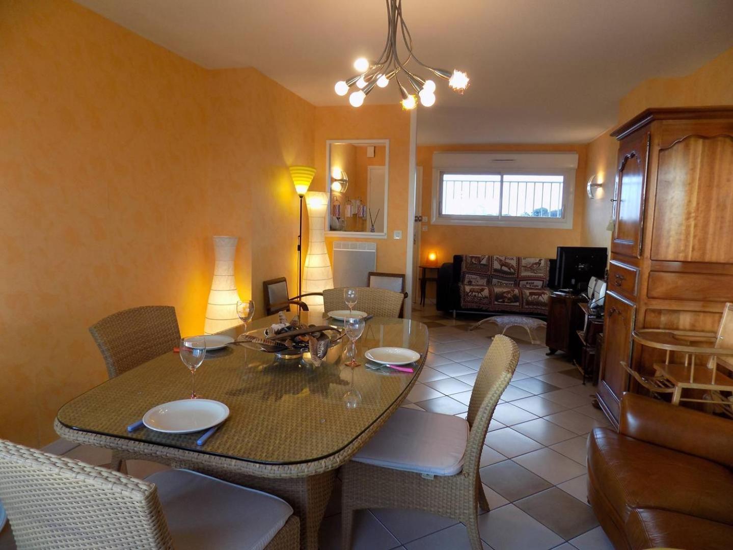 Royan - Pleine Vue Mer Pour Cet Appartement Classe 2 Etoiles - Les Tamaris 외부 사진